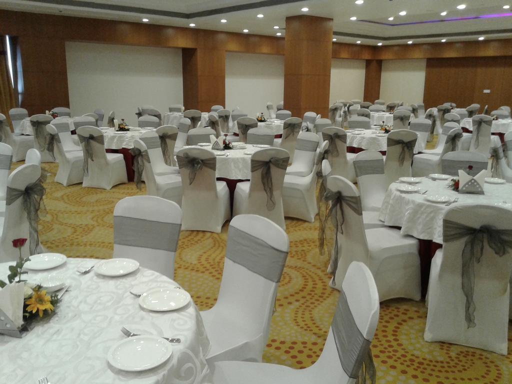 Country Inn & Suites By Radisson, Bathinda Exterior photo